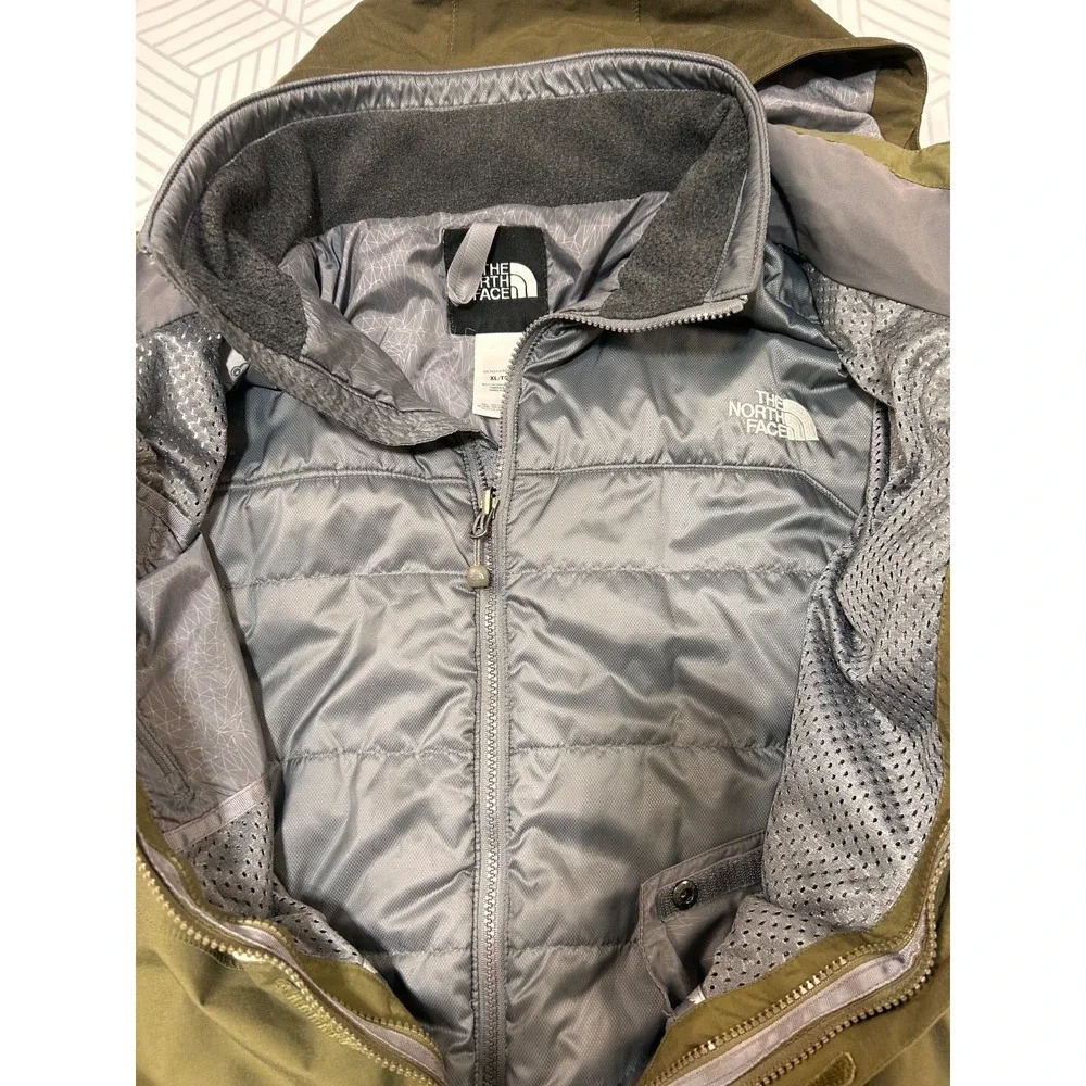 The North Face excellent see